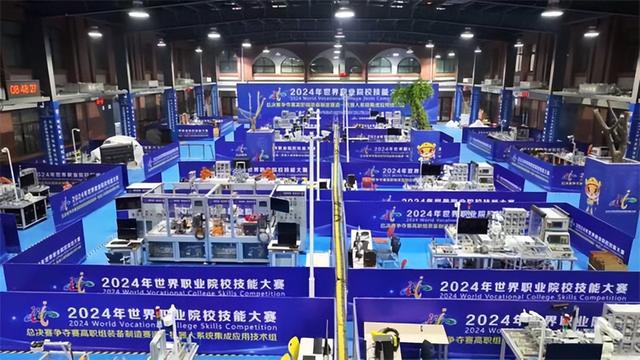 2024年世界职业院校技能大赛总决赛争夺赛高职组“机器人系统集成应用技术”赛项在山东职业学院开赛(图3)