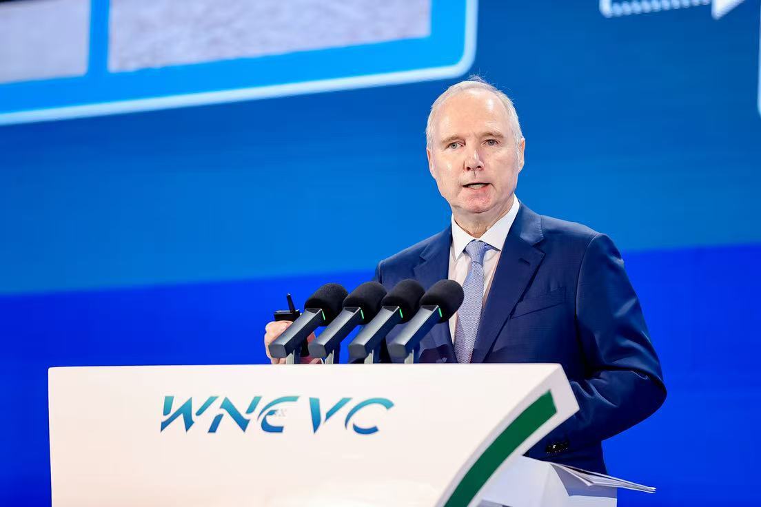 龙8国际：“驾控超级大脑”斩获大奖宝马多技术路线齐头并进