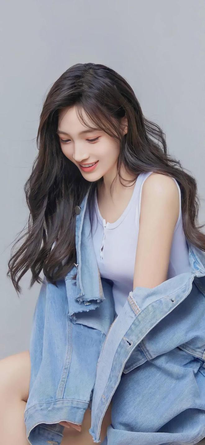 《美味的女大学生2》V6(图1)