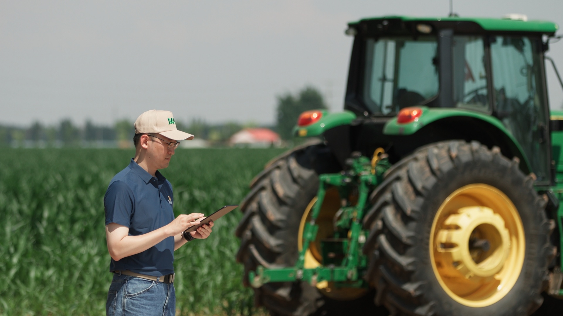 跨越从一粒良种到万顷丰仓解锁大国粮仓“科技密码”(图2)