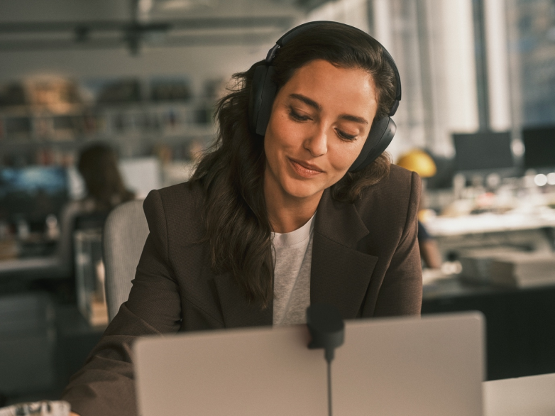 轻量无界！JabraEvolve3办公娱乐双场景耳麦(图4)